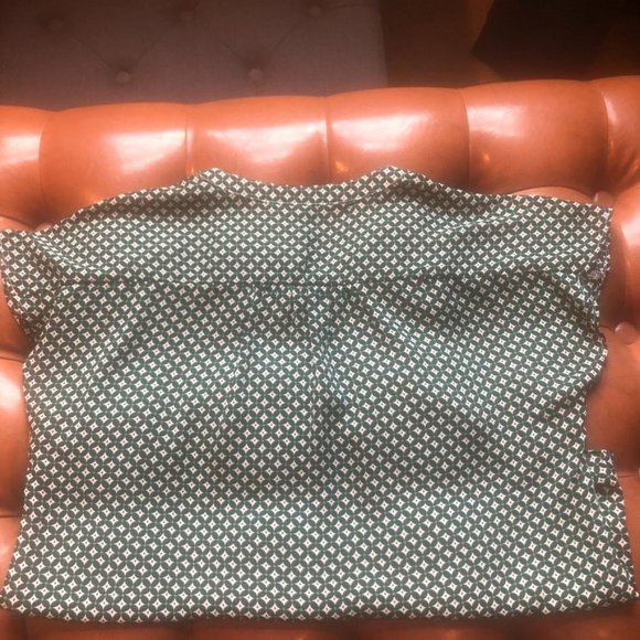 Like New! Banana Republic Print Dolman Top SP - Picture 10 of 16